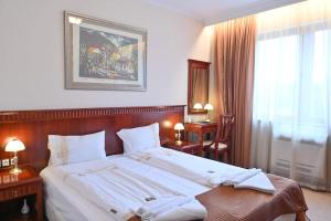 Riverside 1BR in Downtown Near Ski Lift by Flat Mаnаger