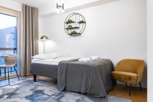 Stylish Studio with Balcony and Parking