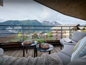 Coco Chatel - OVO Network