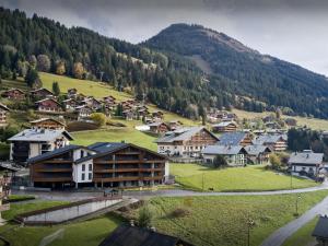 Coco Chatel - OVO Network