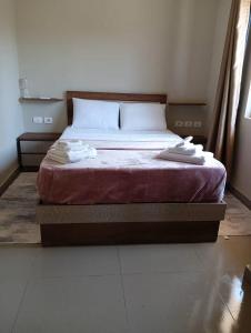 Exclusive Villa in Sabina • 4 BR • Private Pool