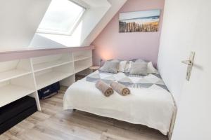 Agréable duplex, front de mer, balcon par Groom