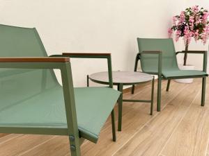 AS2 - The Alley Suites Apartment in Gudja