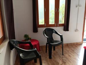 The lali buransh homestay