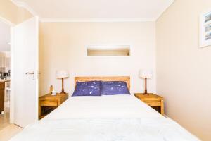 Azure Luxury Apartment Bloubergstrand 115