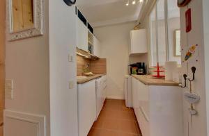 320 Les Gouverneurs 13 maison avec cour et garage