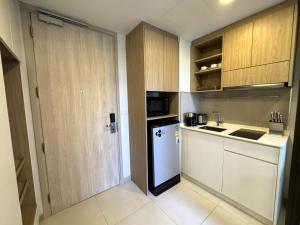 Private apartment at Skypark in Laguna by Lofty