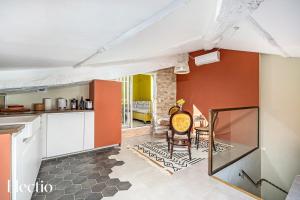 Maison de Caractère - Au cœur de Lourmarin