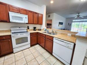 Resort Retreat 2BD Close Disney