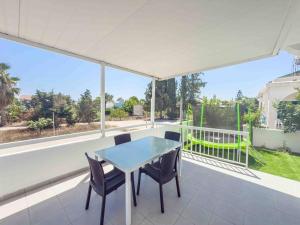 Iria Family Villas - Kid Friendly, Walk to The Beach