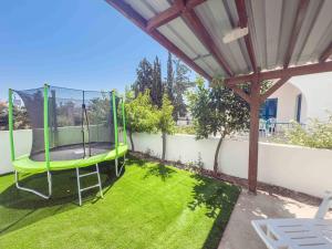 Iria Family Villas - Kid Friendly, Walk to The Beach