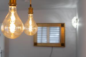 Bronowice Spacious Apartment by BookingHost