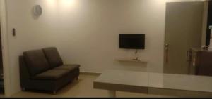 JR Residence