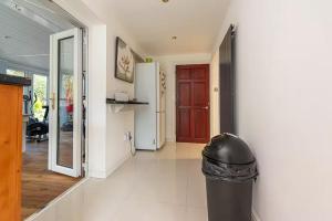 Sutherland House Modern & Elegant Home - Pass the Keys