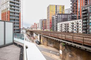 Blueground Nine Elms fitness nr Battersea Park LON-664