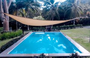 Casa Per Tutti - with hot water, Starlink