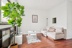 Montmartre & Palais Garnier - 1BR - Paris Vacation Rentals