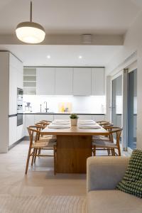 Glorious two-floor house, 4 bedrooms, sauna, park