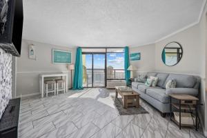 Monterey Bay Suites Resort Unit 1637 Penthouse Unit with Balcony and Ocean View