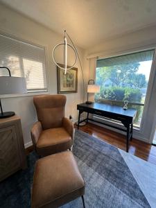 Modern 1 Bedroom Apartment in Plainfield Indiana Near Parks and Indianapolis Airport