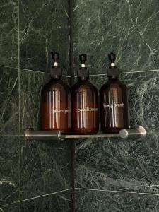 Oaks Goldcoast ,Goldcoast Highway surfers Paradise