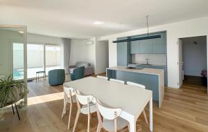 Gorgeous Home In Marina Di Ragusa