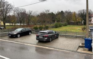 1 Bedroom Lovely Apartment In Tribalj