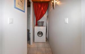 Cozy Apartment In Cuttoli With Wifi