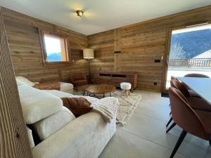 Appartement Haut de Gamme neuf avec terrasse de 60m2 plein sud avec Jacuzzi - 8 personnes - App 101