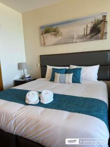 Oaks Goldcoast ,Goldcoast Highway surfers Paradise