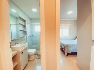 Apto Capão vista para o mar e 4 quadras da praia