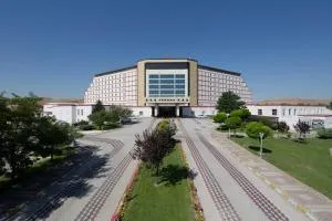 科尔温泉度假酒店 - 阿菲永