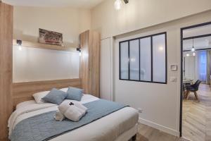 Sublime apartment in the heart of Paris 10 people FBMAR5