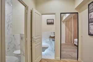 Sublime apartment in the heart of Paris 10 people FBMAR5