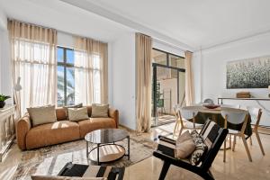 2 Bed Sea View in Marbella SKOL