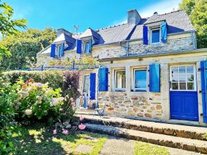 733-Maison bretonne en pierre proche plages et GR3