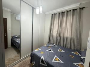 Apartamento 3Q na Avenida CPA