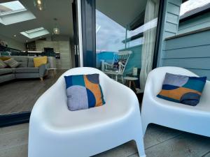 Seaside Escape in Westward Ho! 3-Bed Family Holiday Home with Sea Views