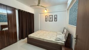 Cozy Haven Retreat 2BHK