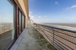 Royal Palace Promenade 76