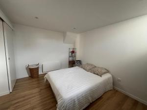 T2 traboule center of old Lyon