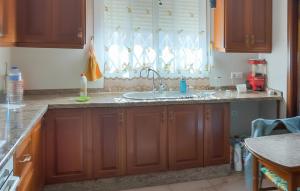 3 Bedroom Stunning Home In Antequera