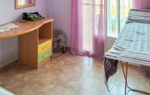 3 Bedroom Stunning Home In Antequera