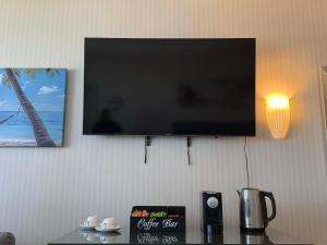 Oaks Goldcoast ,Goldcoast Highway surfers Paradise