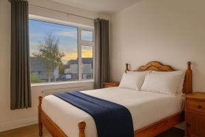 Cozy 2-Bed House in Castleknock with Free Parking