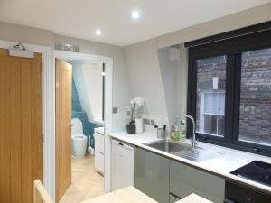 Vibrant Studio Loft in the Heart of Soho