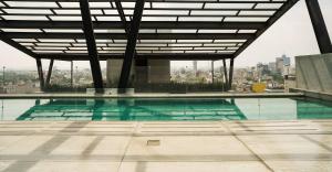 Modern 2 Bedroom Apartment with Gym & Pool in Roma Norte