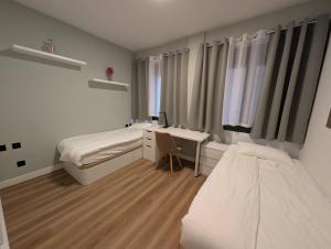 New Apartment by the sea 5518