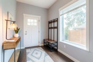 Fremont Bungalow with Backyard View Seattle