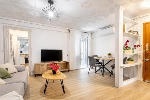 Big apartment at beach with terrace